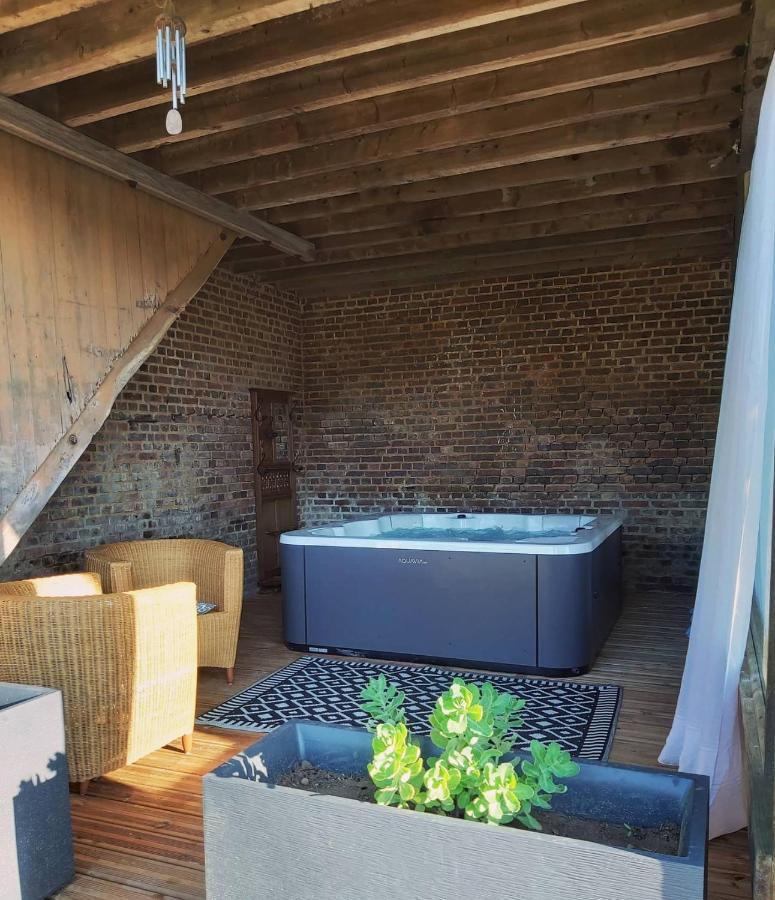 Bed and Breakfast Couette & Confitures Nojeon-en-Vexin Esterno foto